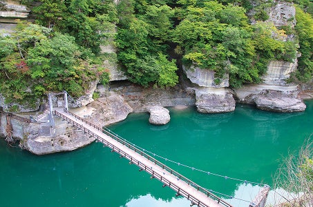*【伊丹空港発着】2つの人気ローカル列車 山形鉄道特別貸切・会津鉄道と晩秋の南東北3日間 ~裏磐梯で一番星空に近い当社基準最上級Sランクホテル・豪華ホテルに2連泊~2